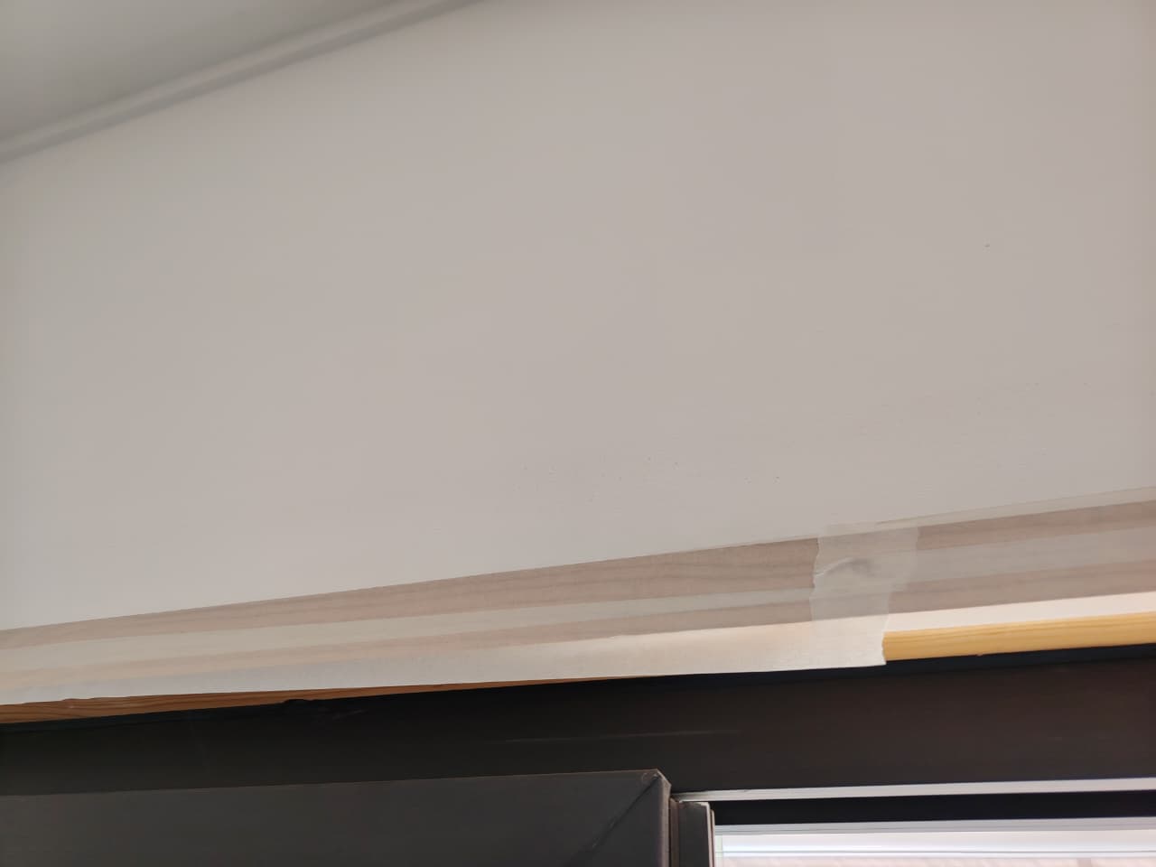 Servicio de pintura en cabañas — interiores y terminaciones
